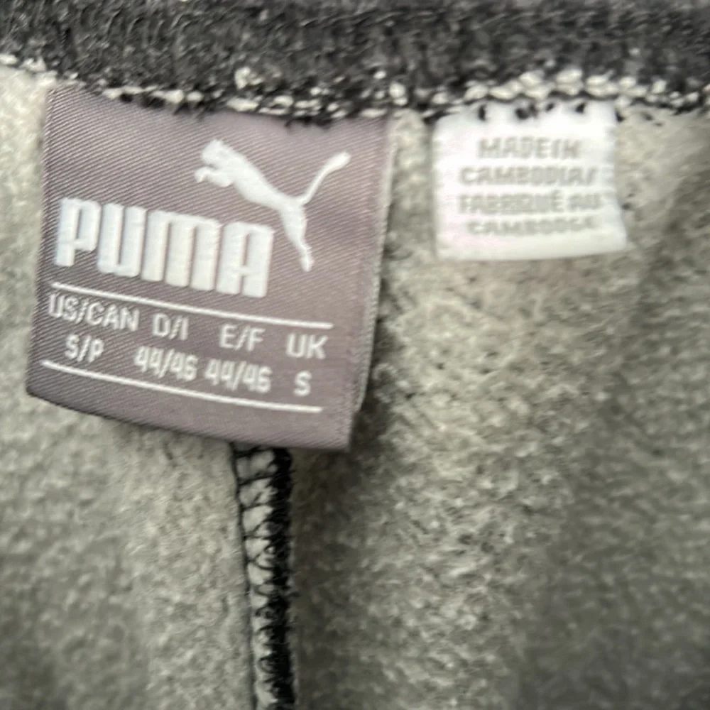 w Puma fleece lined joggers, unisex - Picture 3 of 7